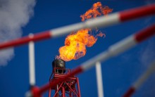 Bộ trưởng dầu khí Venezuela bi quan dự báo giá dầu sẽ xuống dưới 20 USD/thùng