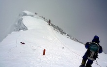 Ai giảm mặc ai, nửa đầu tháng 9, cổ phiếu thị giá trên 100.000 đồng vẫn cứ tăng