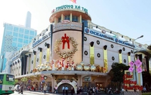 Xây trung tâm thương mại 40 tầng trên nền Thương xá Tax