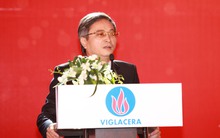 Ròng rã suốt 2 năm với 20 lần đăng ký, vị chủ tịch này vẫn không thể mua đủ lượng cổ phiếu mong muốn