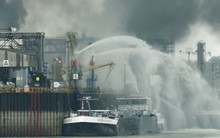 Nổ nhà máy hóa chất lớn nhất thế giới ở Đức