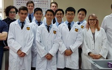 Giờ học sinh cấp 3 giỏi thế này cơ mà: Chế lại thuốc đặc trị HIV $750/viên với giá chỉ $2