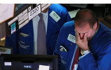 Chứng khoán Mỹ quay đầu giảm mạnh