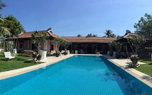 Đột nhập biệt thự đẹp như mơ của một siêu mẫu Việt