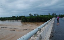Lũ lên bất ngờ nhấn chìm nhiều khu vực trung tâm Cam Lộ