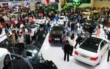 Năm 2015: Người Việt “ồ ạt” sắm ô tô