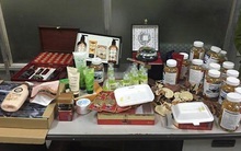 Thu hàng nghìn mỹ phẩm, thực phẩm chức năng nhập lậu