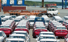 BỘ CÔNG THƯƠNG: Họp kín việc đóng hay mở thị trường xe nhập