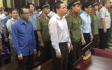 Phiên tòa ngày 18/8: Các luật sư xin giảm án cho các "giám đốc hờ"