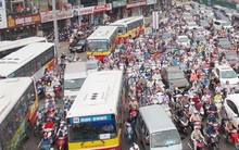 Hạn chế xe cá nhân, vì sao chết yểu?