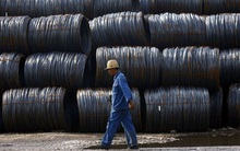 18 doanh nghiệp thép “kêu cứu” vì thép cuộn ồ ạt vào Việt Nam