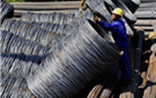 Giá thép tăng theo thế giới