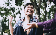 Chàng nhạc sĩ trẻ bại não viết nhạc bằng... chân: Cuộc sống chẳng bao giờ có tận cùng khổ đau, tuyệt vọng!