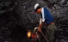 Công ty Vàng Phước Sơn trả nợ lần đầu tiên cho cục thuế