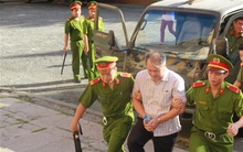 Phiên tòa sáng 21/7: Nhiều bị can có hoàn cảnh đặc biệt khó khăn, gia đình có công với xã hội