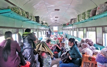 50% đầu máy, toa xe đường sắt trên 30 năm cần thay thế