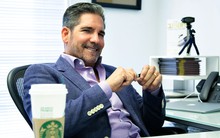 Triệu phú tự thân Grant Cardone: Mức lương ổn định, làm việc 8 tiếng/ngày kìm hãm bạn làm giàu