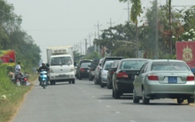 Chủ tịch tỉnh Sóc Trăng than không có xe riêng