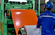 Bộ Công thương chính thức ban hành biện pháp tự vệ với sản phẩm tôn màu, cổ phiếu tôn đồng loạt tăng mạnh