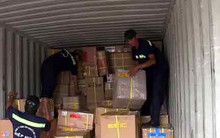 Phát hiện hàng chục container chứa hàng lậu trị giá 100 tỷ