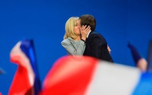 Tổng thống đắc cử trẻ nhất nước Pháp nói về người duy nhất dám phê bình ông: "Nếu không có cô ấy, tôi không phải là tôi"