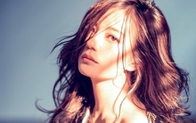 Triệu Vy: Nữ tỷ phú được "chống lưng" bởi các ông trùm khét tiếng