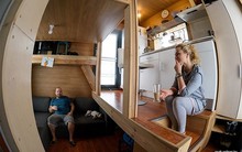 Bất ngờ với không gian sống trong căn nhà 4.600 USD chỉ 16m2 của cặp vợ chồng trẻ