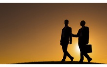 Những lời khuyên tuổi 30 muốn gửi đến "tôi của tuổi 20"