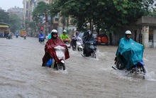 Chuyên gia thời tiết dự báo thời điểm kết thúc những cơn mưa liên tục ở Hà Nội