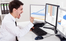 “Thà mất mặt chứ đừng để mất tiền” – Quy tắc vàng của dân đầu tư forex, chứng khoán