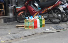 Nước tẩy rửa “siêu rẻ” ngập thị trường