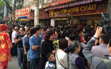 Mua vàng ngày Thần tài: May đâu chưa thấy, chỉ biết chắc đã lỗ