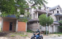 Đề xuất phương án 'giải cứu' bất động sản trùm nền