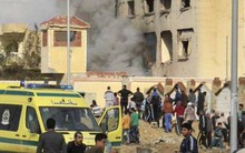 Đánh bom, xả súng đẫm máu nhất ở Ai Cập trong nhiều năm, hơn 180 người thiệt mạng