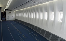 Hãng hàng không giá rẻ ở Colombia muốn hành khách đứng trên máy bay để giảm giá vé