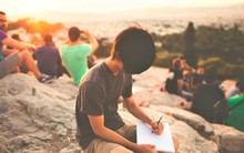 Hướng nội là món quà chứ không phải lời nguyền vậy tại sao người hướng nội luôn coi đó là điểm yếu?