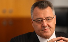 CEO Motorola và những nước cờ thông minh cứu công ty khỏi bờ vực phá sản