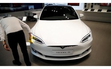 Người Hàn 'chê' xe Mỹ: Cơn đau đầu của Tổng thống Donald Trump