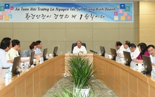 Thủ tướng làm việc với Samsung Thái Nguyên