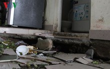 Đang ăn cơm tối, dân tái định cư Đồng Tàu bỏ chạy vì nền nhà sụt lún