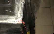 Cư dân “chung cư ông Thản” lo lắng vì thi công PCCC gây các "lỗ hổng chết người"