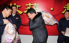 Những vụ thưởng tết hoành tráng nhất làng BĐS của đại gia Trung Quốc