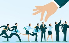 Bộ Nội vụ "lên tiếng" vụ thi viên chức điểm đứng đầu vẫn trượt