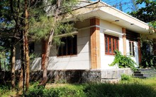 [Video Ảnh] 'Tá hoả' khi đến thăm căn nhà bỏ hoang ven biển, nơi đặt đại bản doanh của KSA & BII