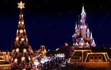 Khung cảnh đón Giáng sinh sớm ở nhiều nơi trên khắp thế giới: Lộng lẫy, nguy nga và ấm áp