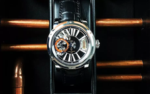 Bên trong chiếc đồng hồ trị giá 45.000 USD này là một giọt rượu whisky đã 155 tuổi