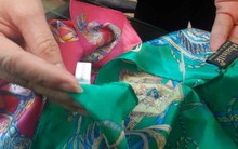 Bê bối Khaisilk bán lụa Trung Quốc: Lộ lỗ hổng quản lý thị trường