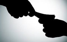 Tham nhũng nhỏ, tham nhũng vặt cũng phá hoại ghê gớm