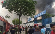 Hiện trường vụ cháy kho hàng trên đường Phạm Hùng, Hà Nội
