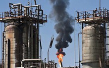 Giá dầu thô tăng mạnh vượt mốc 70 USD/thùng